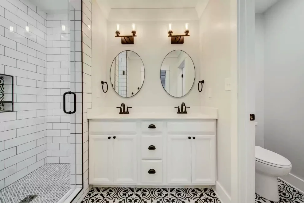 Modern Remodeling - Photo 4
