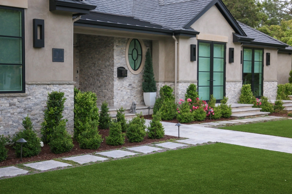 Contemporary Transitional Garden by Karen Aitken And Associates - Photo 8