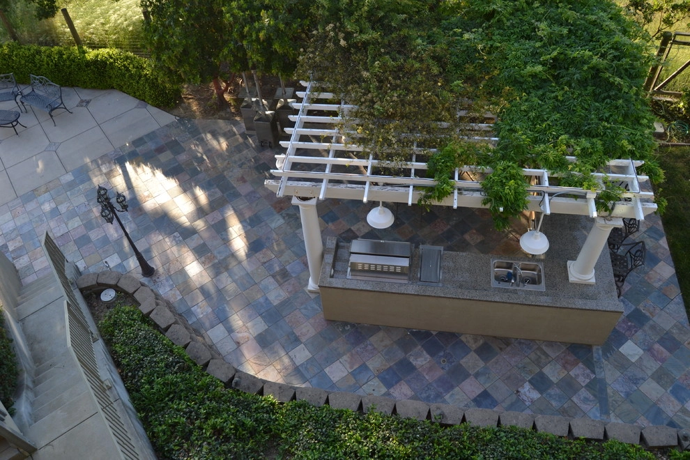 California Vista Garden by Karen Aitken And Associates - Photo 2