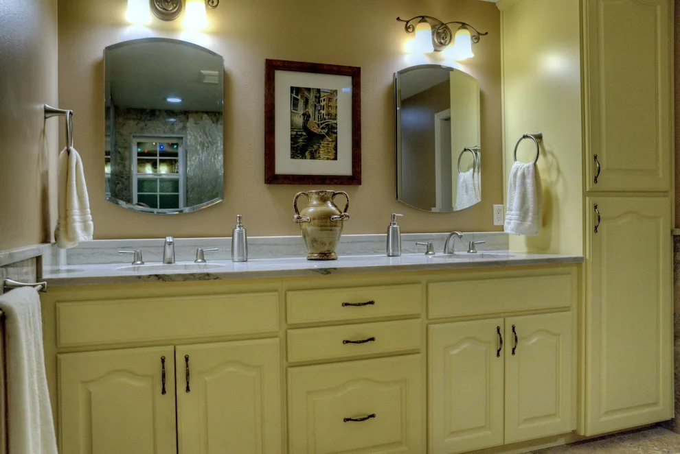 Edgewood primary bathroom renovation by Sweatman-Young, Inc. - Photo 8