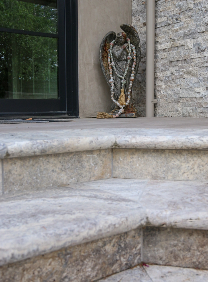 Contemporary Transitional Garden by Karen Aitken And Associates - Photo 14