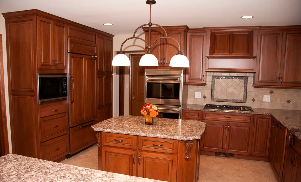 Edwardsville Sunset Hills Culinary Space by J.T. McDermott Remodeling - Photo 5