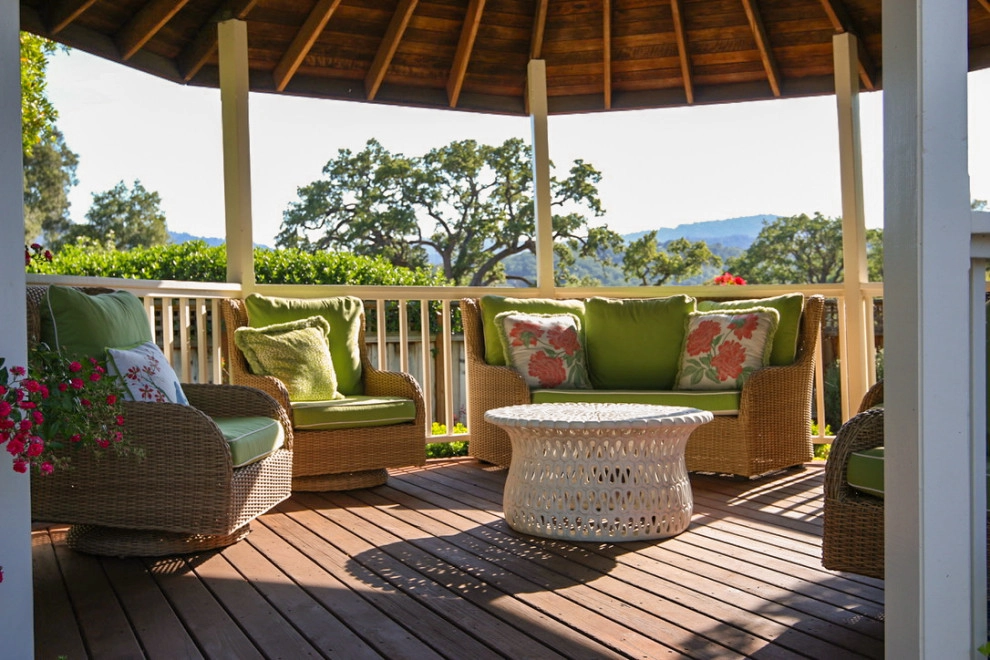 Country Golf Retreat by Karen Aitken And Associates - Photo 2