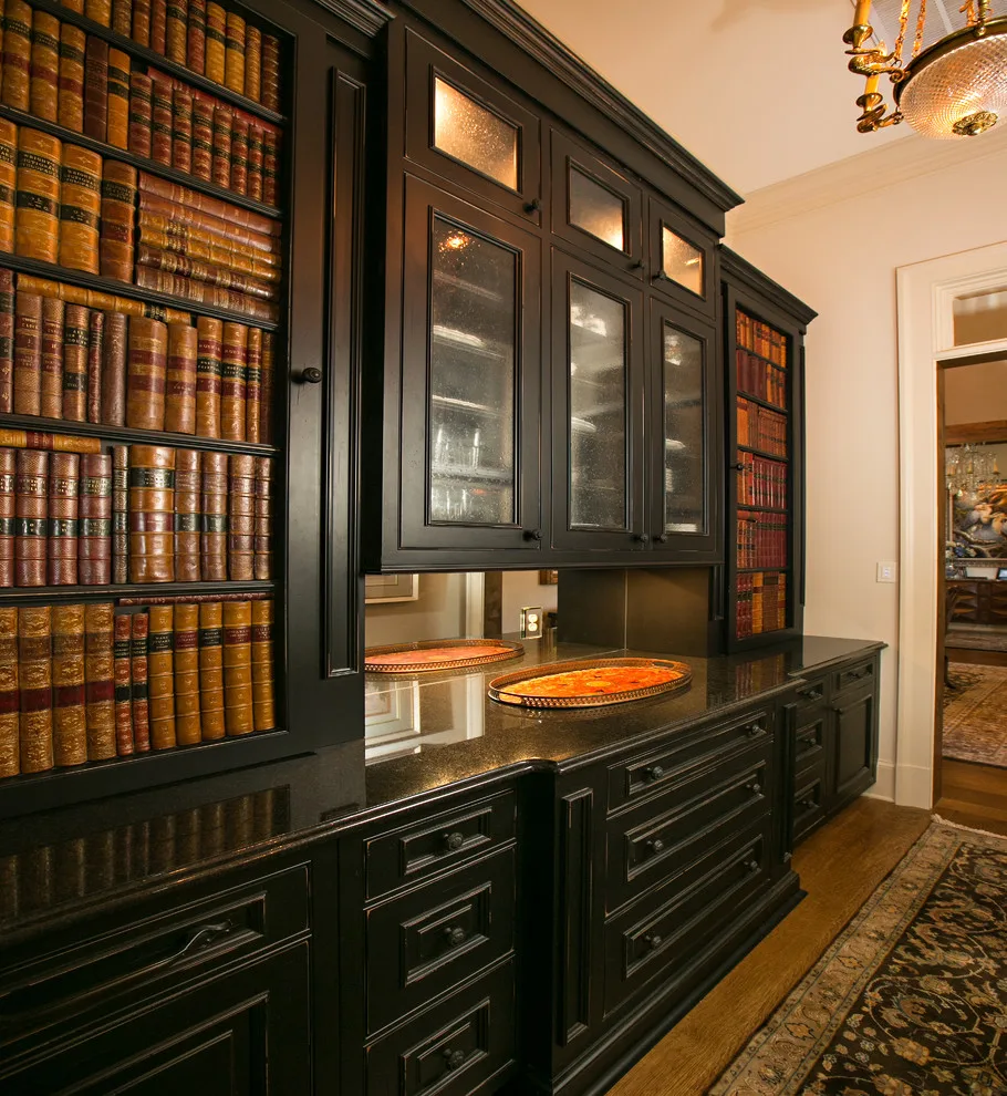 Refined Elegance by The Cottage - Photo 4
