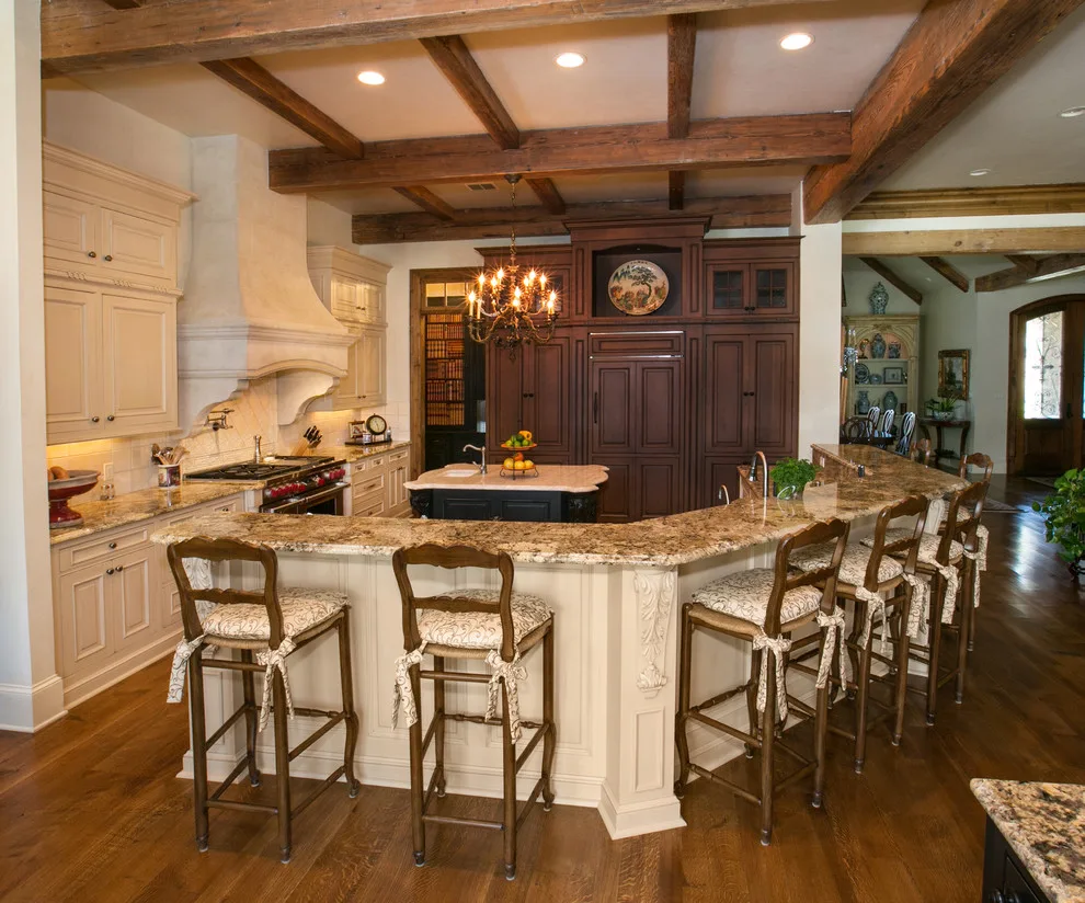 Refined Elegance by The Cottage - Photo 5