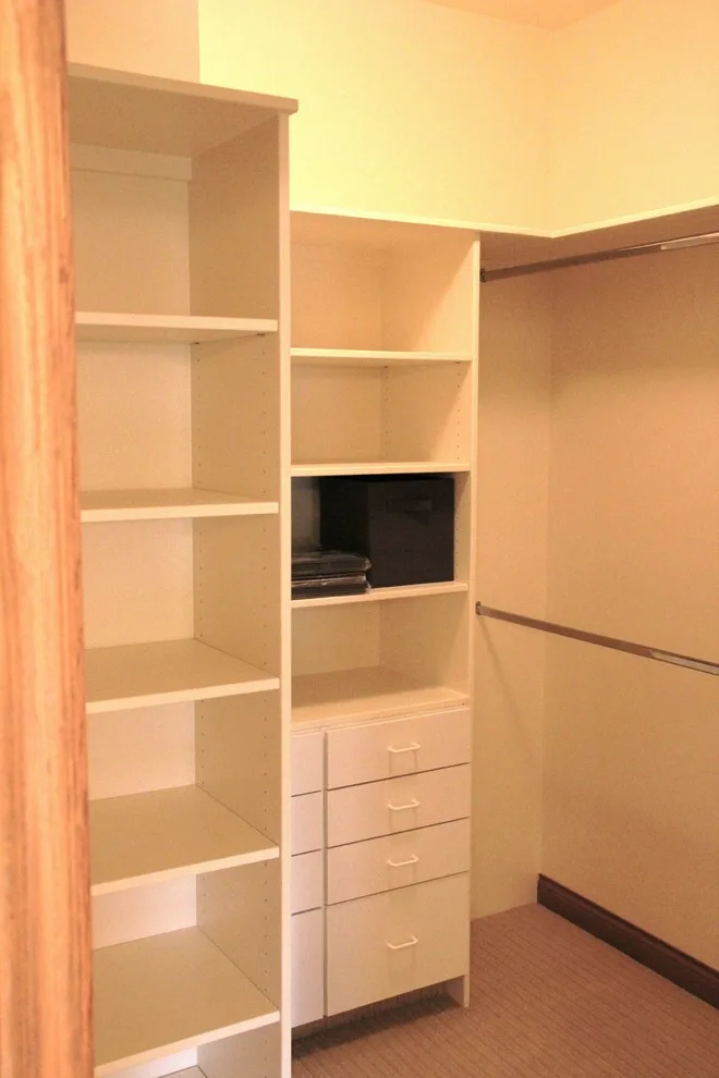 Sophisticated Bathroom Suite by Ralph David Builder - Photo 3