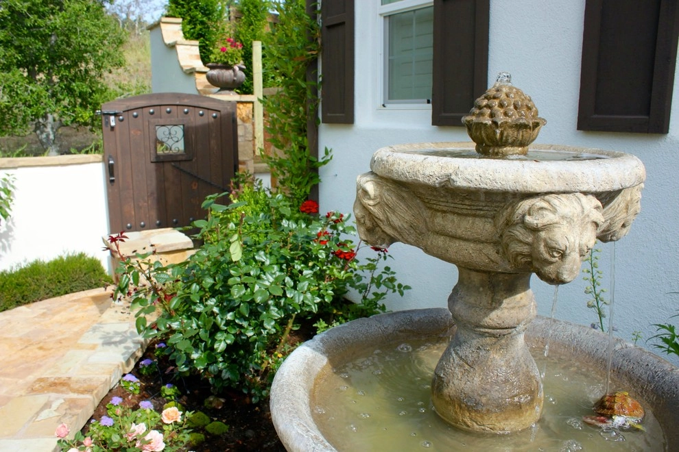 California Classic Garden Retreat by Karen Aitken And Associates - Photo 9