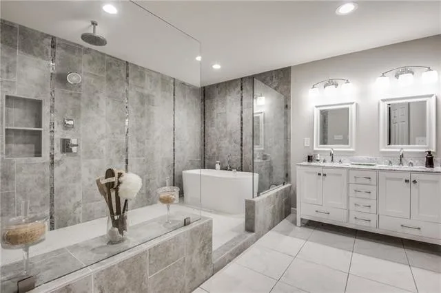 Restrooms by Elegant Kitchen & Bath, LLC - Photo 5