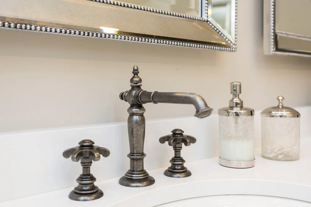 Stylish Transitional Kitchens and Bathrooms by Saratoga Kitchens And Baths - Photo 16