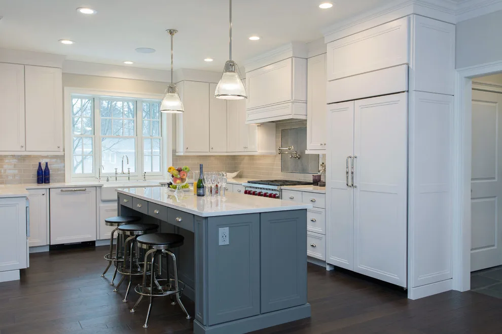 Stylish Transitional Kitchens and Bathrooms by Saratoga Kitchens And Baths - Photo 25