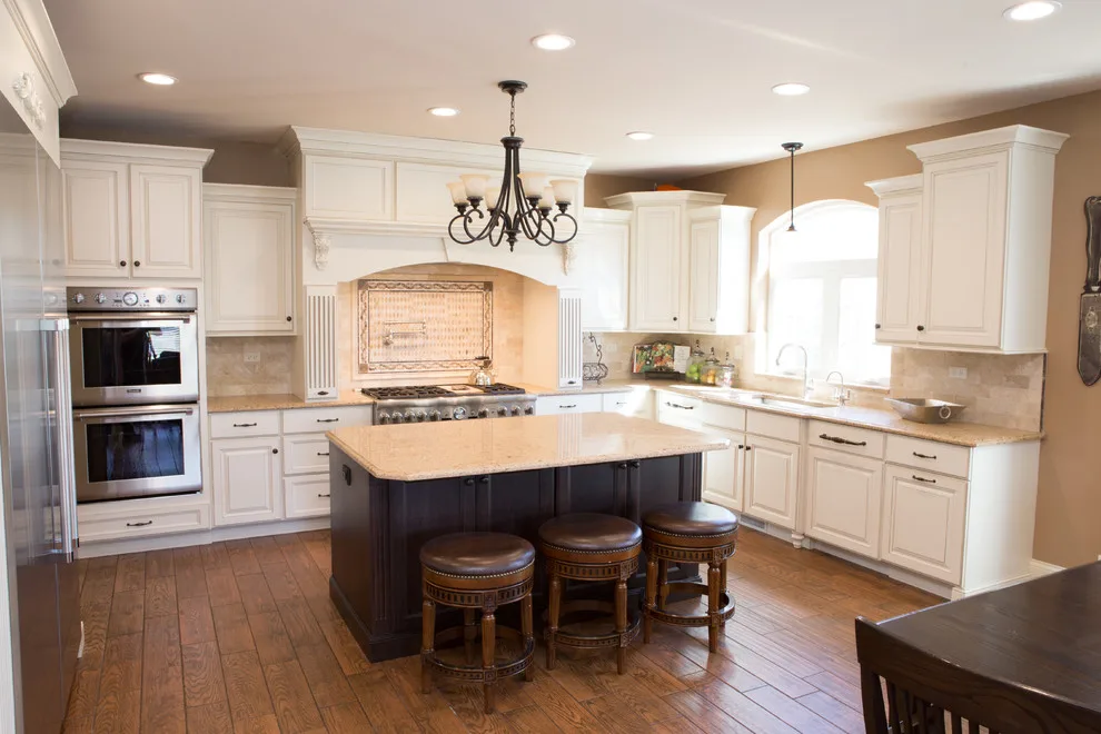 Elgin Home by Lifestyle Builders And Remodeling - Photo 4
