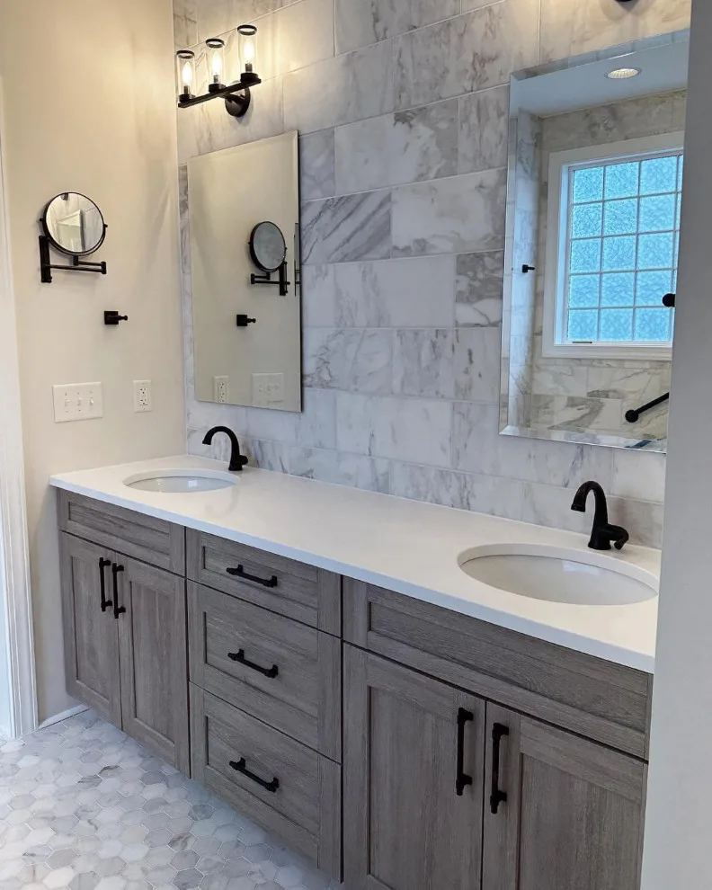 Elkton Main Bathroom by Wade Home Remodeling - Photo 8