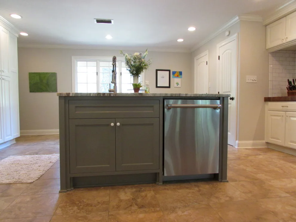 Ellerbe Road Kitchen Renovation by Woodshapers - Photo 15