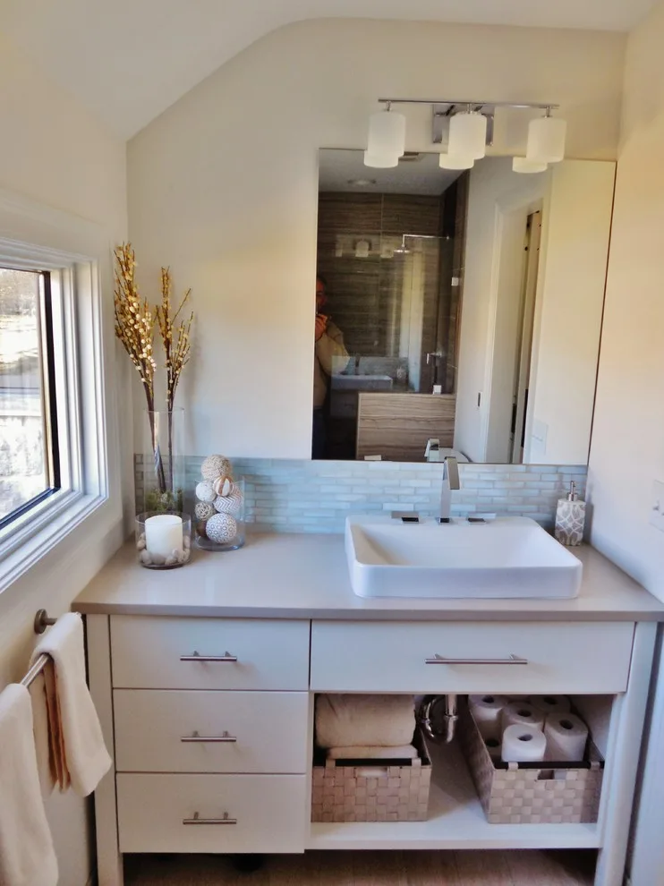 Modern Interior Renovation: University Heights, Springfield by Marc Ekhause Home Builder And Custom Renovations - Photo 16