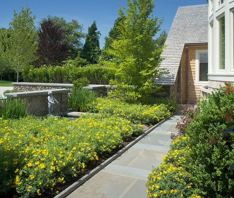 Jamestown Residence by Katherine Field And Associates - Photo 17