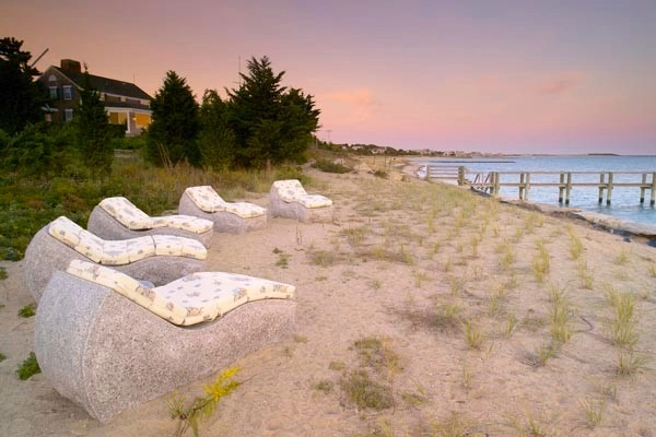 Hyannisport Residence by Katherine Field And Associates - Photo 2