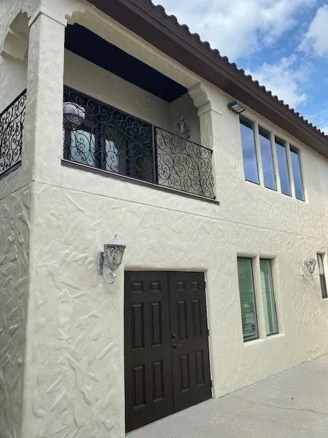 Guest House Estate by Murray Construction Services, Inc. - Photo 2
