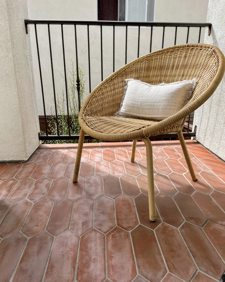 Reynolds by Kathy Henry Exterior Design - Photo 12