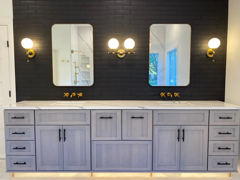 Timeless Bella Master Bathroom and Walk-In Closet by GNS Custom Stoneworks - Photo 3
