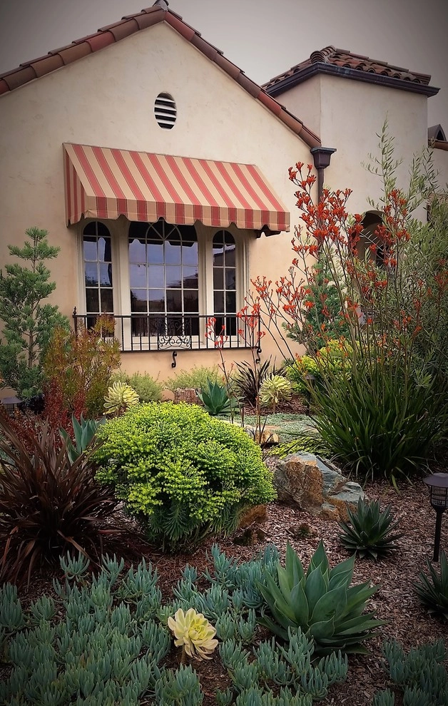 Historic Mission Hills by Kathy Henry Exterior Design - Photo 7