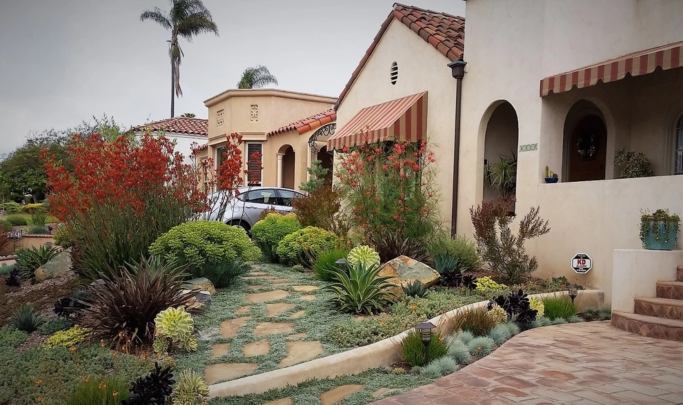 Historic Mission Hills by Kathy Henry Exterior Design - Photo 9