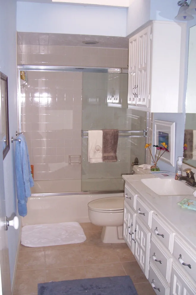 Exley Restroom by Servant Remodeling - Photo 2