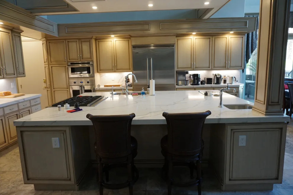 Expanded island with suspended ceiling by Amos Tile LV - Photo 6