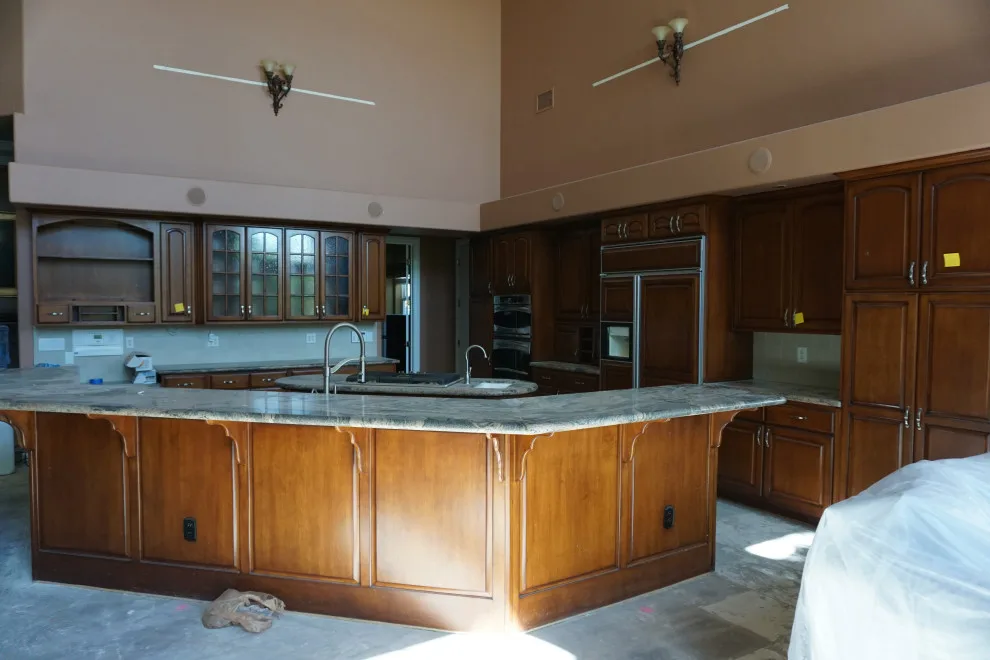 Expanded island with suspended ceiling by Amos Tile LV - Photo 5