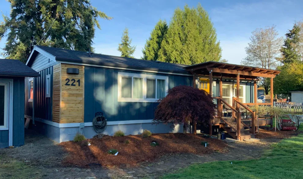 Home Exterior Renovations by 3R Works LLC - Photo 3