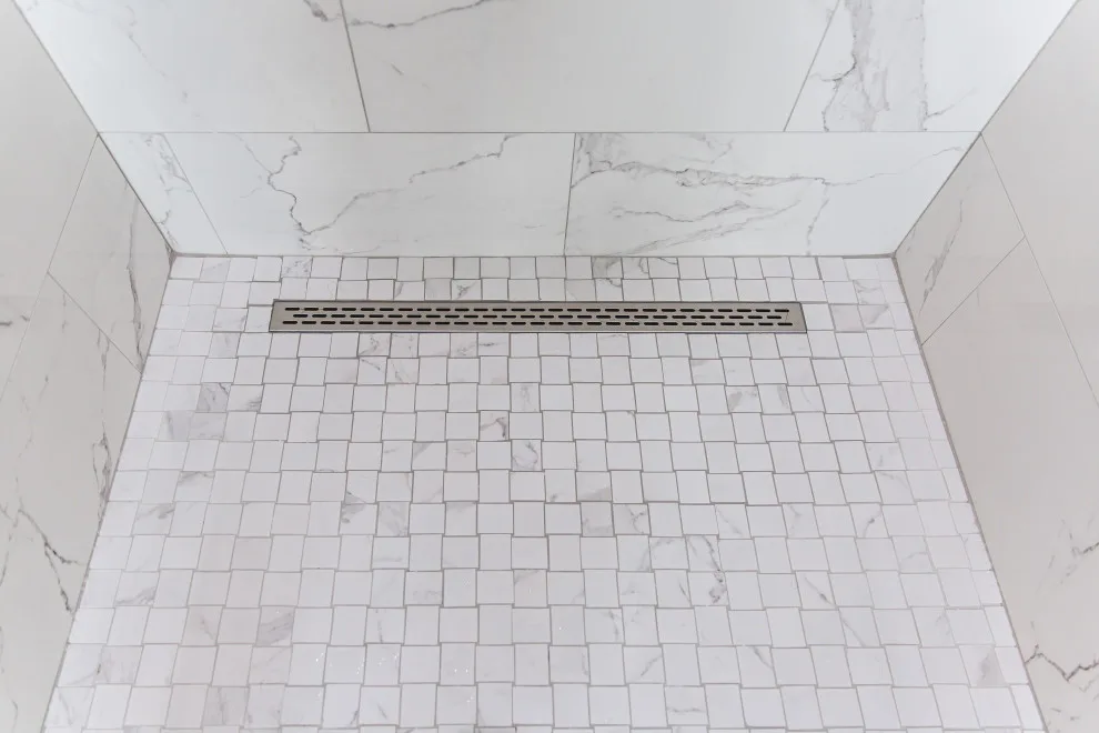 Fairfax Restroom by Dulles Kitchen And Bath - Photo 3