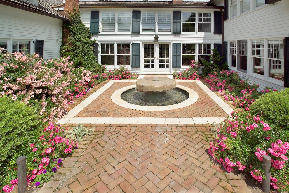 New Canaan Estate by Keith E. Simpson Associates, Inc. - Photo 5