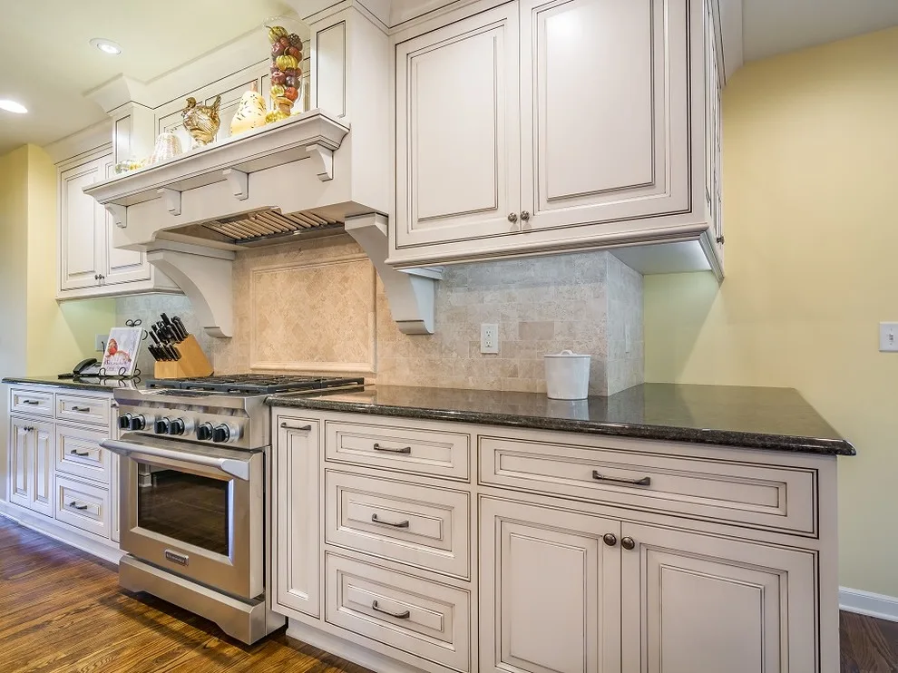 Fairway Kansas Renovation by Decker Cabinets - Photo 4