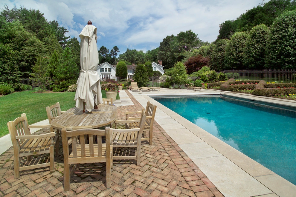 New Canaan Estate by Keith E. Simpson Associates, Inc. - Photo 3