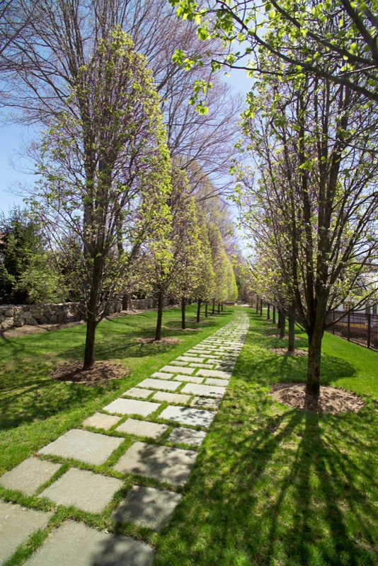 New Canaan Estate by Keith E. Simpson Associates, Inc. - Photo 6