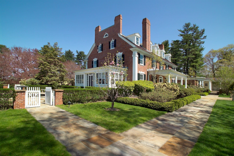 New England Manor by Keith E. Simpson Associates, Inc. - Photo 5
