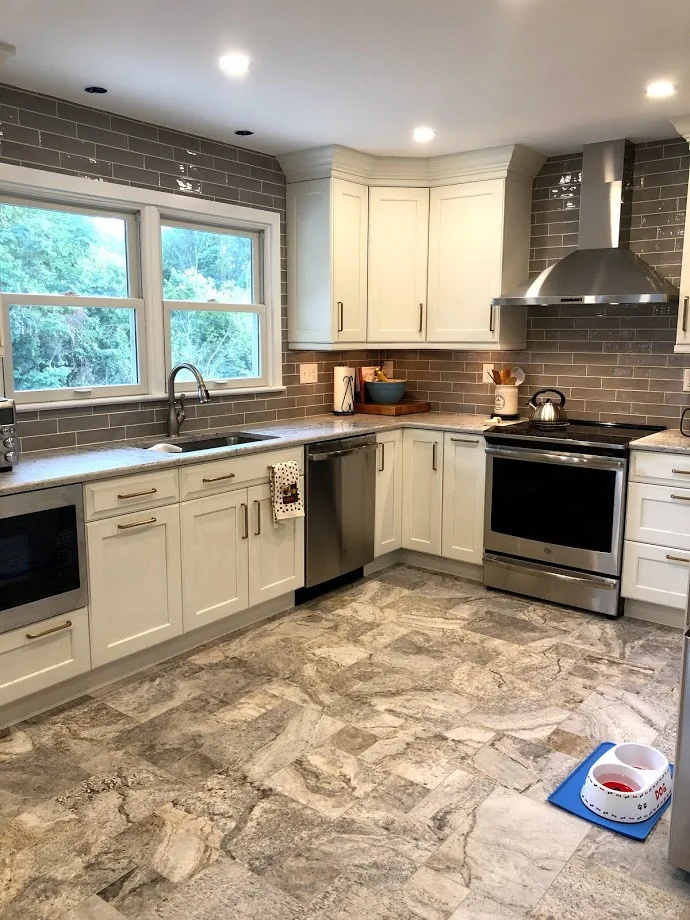 Fallston Multi-Level by Whitney Garrett / Kenwood Kitchens - Photo 7