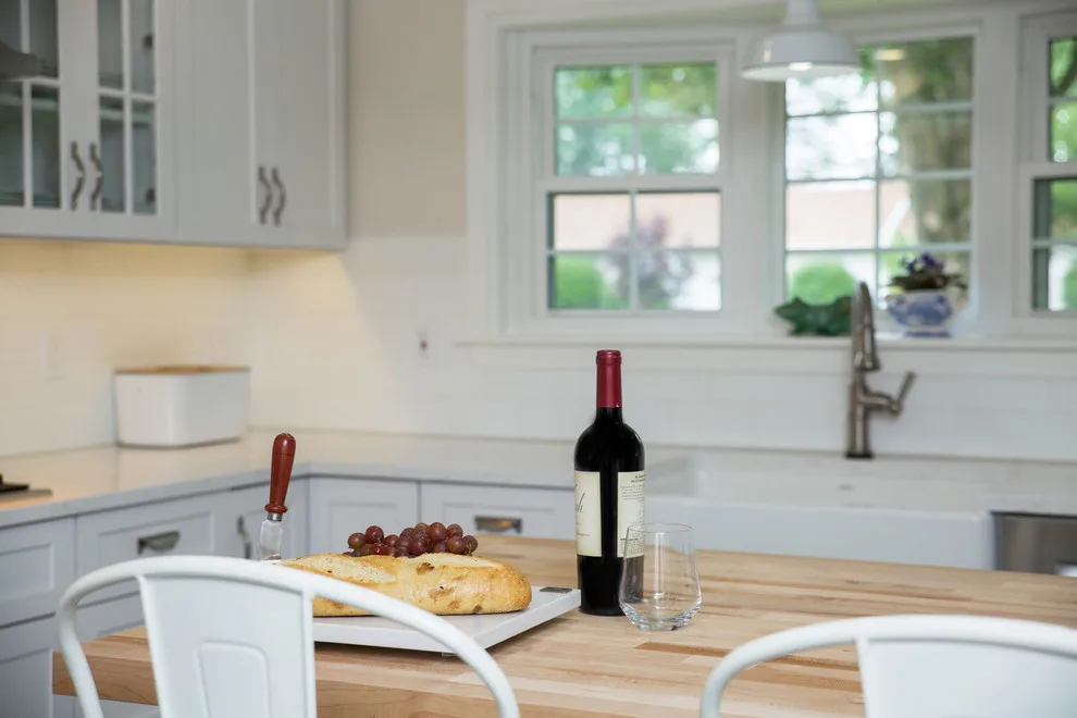 Saratoga-Style Farmhouse Kitchen by Saratoga Kitchens And Baths - Photo 5