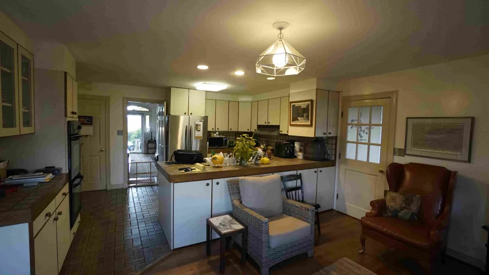 Country Kitchen by Home Sweet Home Improvements LLC - Photo 5