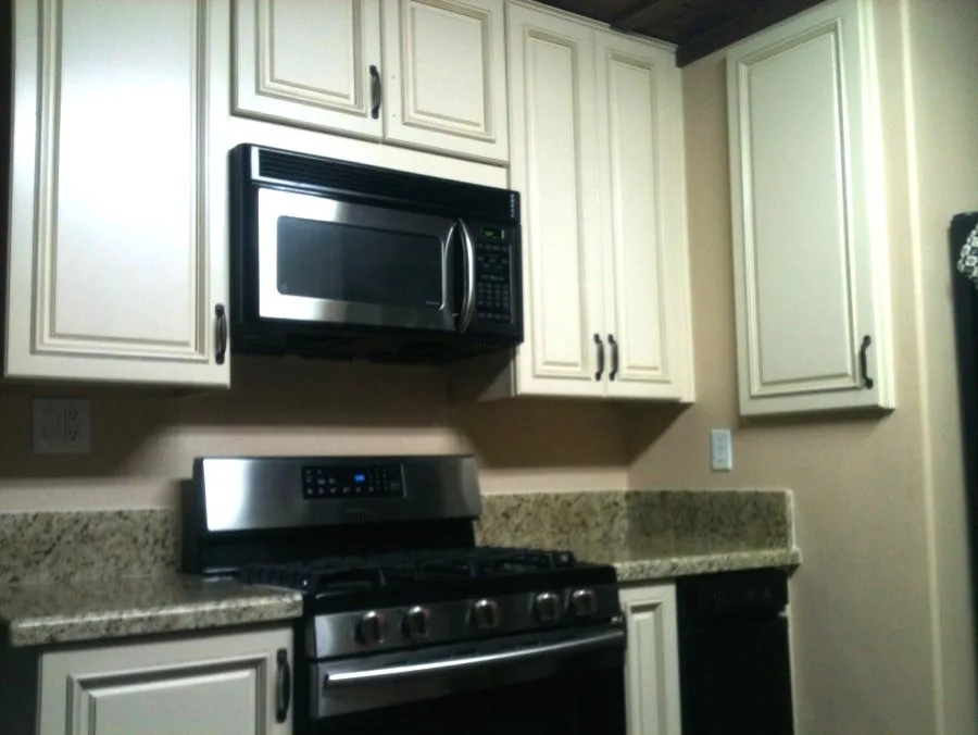 Bella Stone Countertops - Photo 14