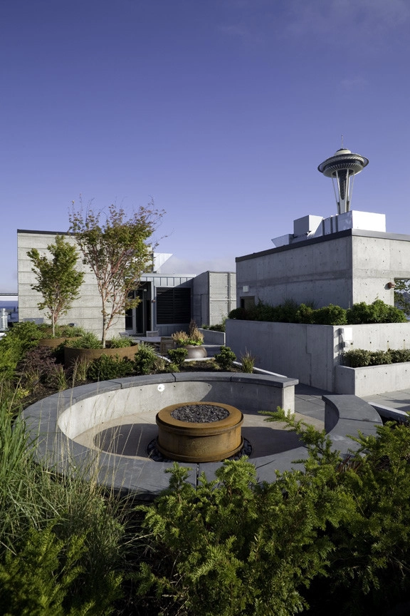 Mosler Lofts by Kenneth Philp Landscape Architects - Photo 8