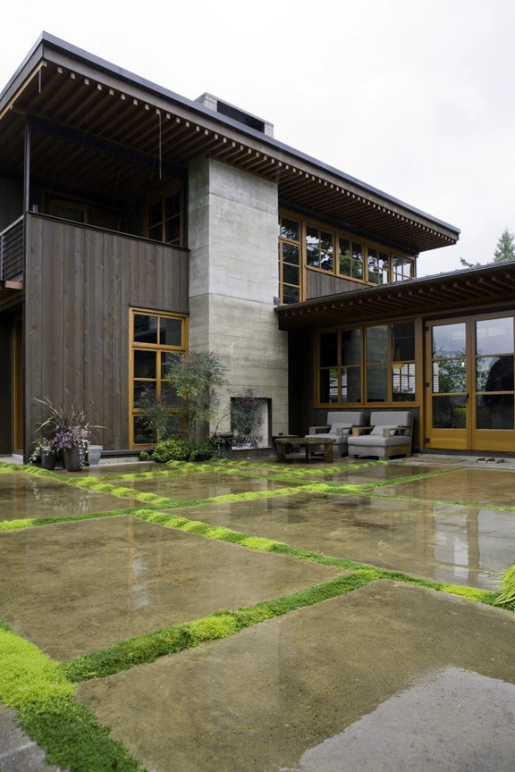 Yarrow Point Residence by Kenneth Philp Landscape Architects - Photo 10