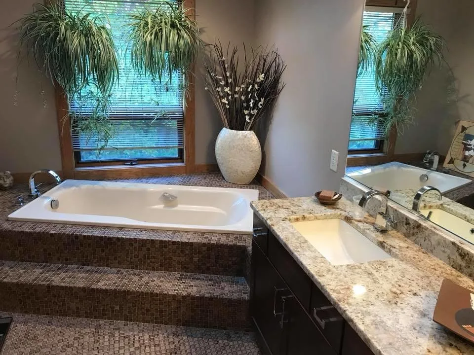 Distinctive Innovations, Inc. - Photo 13