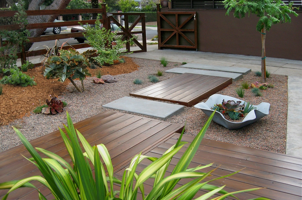 Chic Sustainable Entry Garden- Los Feliz by Ketti Kupper Conscious Life Design - Photo 12
