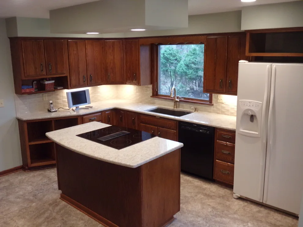 Valley Lane Kitchen in the Field by Skip Knoll INC Professional Remodeling - Photo 17