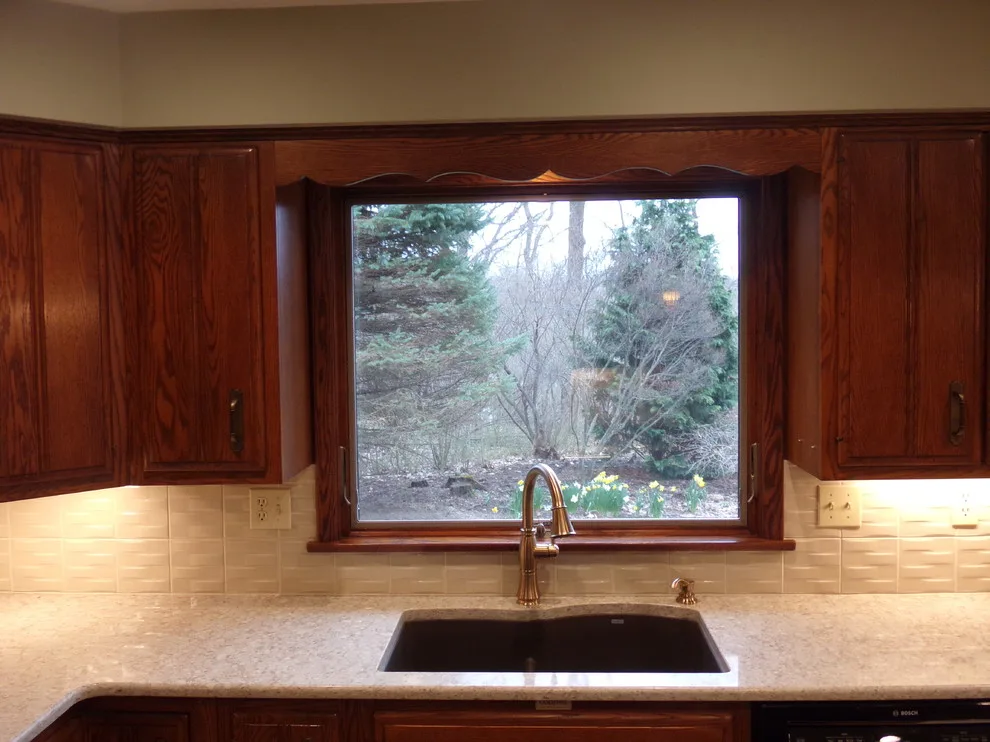 Valley Lane Kitchen in the Field by Skip Knoll INC Professional Remodeling - Photo 6