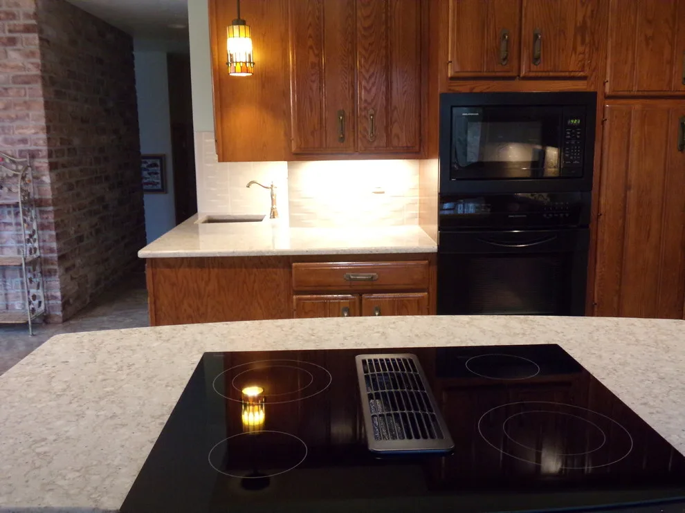Valley Lane Kitchen in the Field by Skip Knoll INC Professional Remodeling - Photo 3