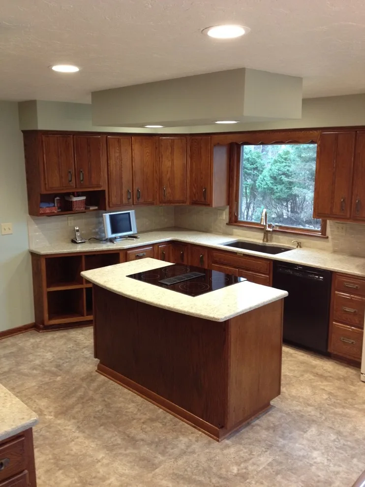 Valley Lane Kitchen in the Field by Skip Knoll INC Professional Remodeling - Photo 13
