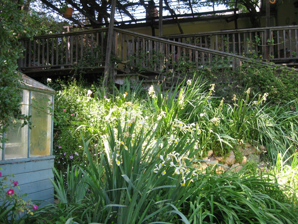 Therapeutic Landscape with Multi-Level Decks- Topanga by Ketti Kupper Conscious Life Design - Photo 4