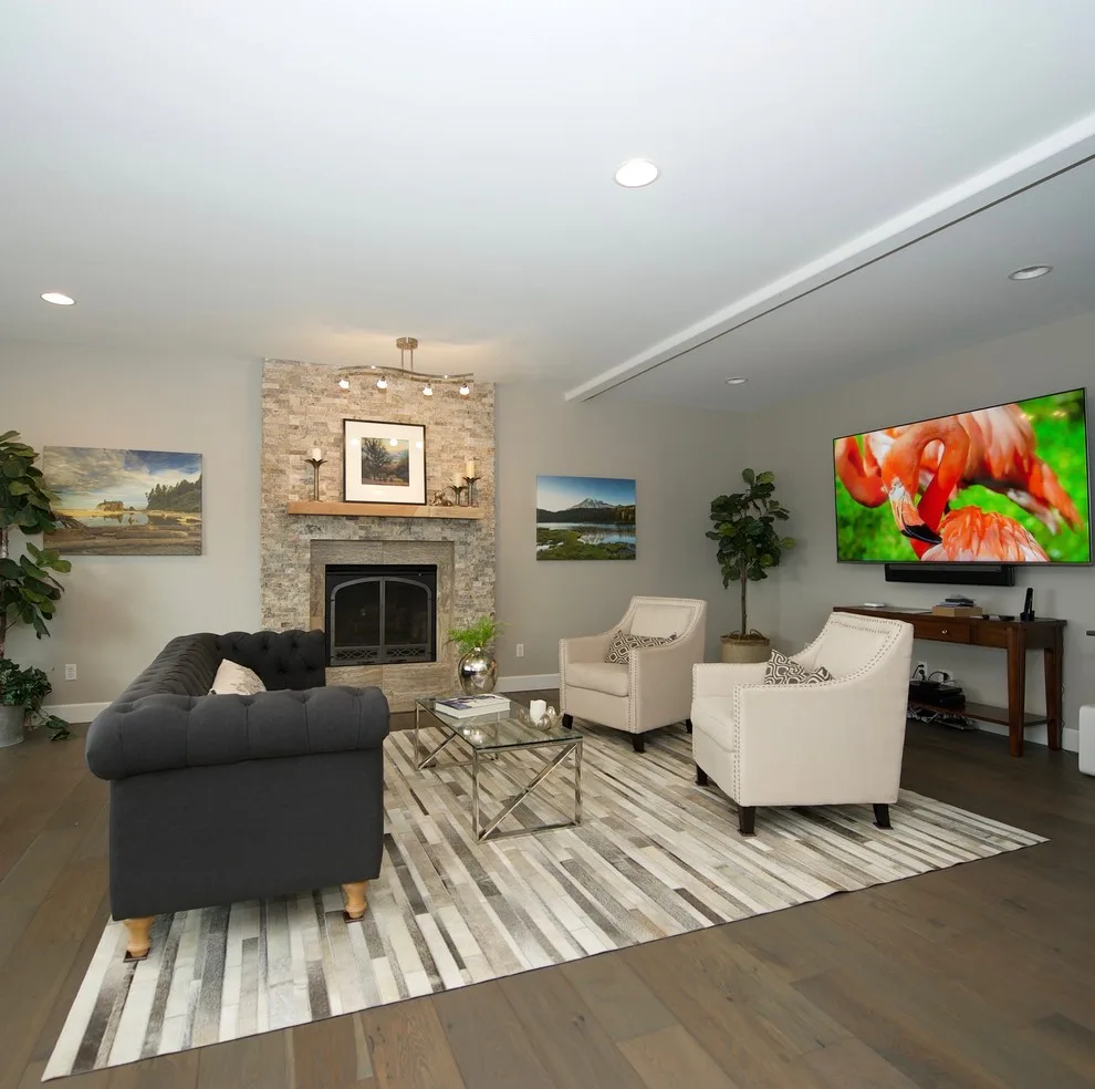 Pope Residence Renovation by Dunamis Interiors Inc. - Photo 25