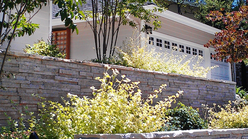 White Stone Walls and Front Entry by Ketti Kupper Conscious Life Design - Photo 7